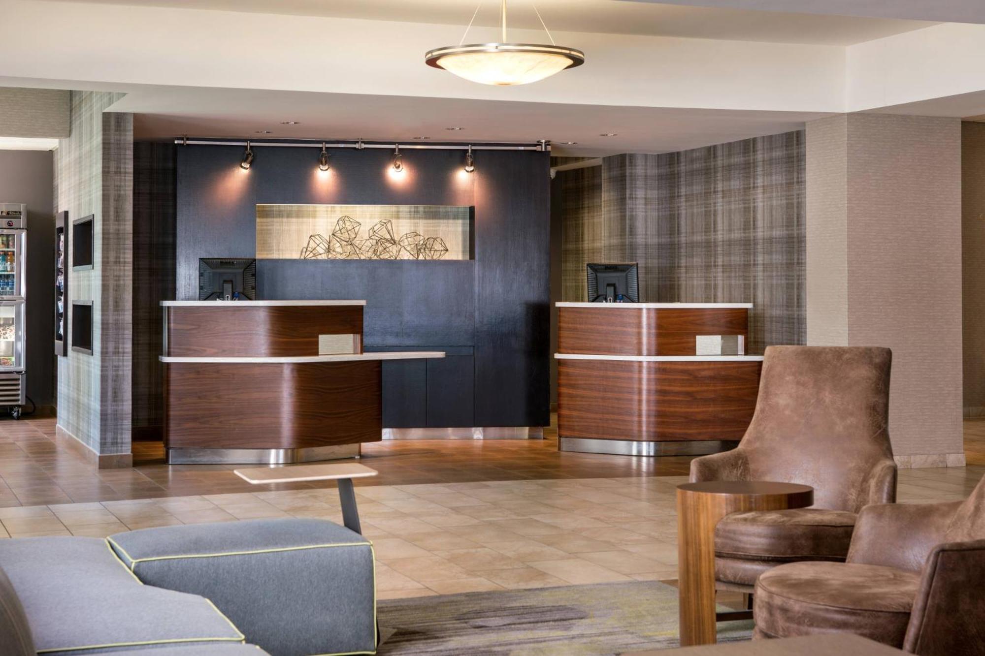 Courtyard By Marriott Richmond Berkeley Hotel Bagian luar foto