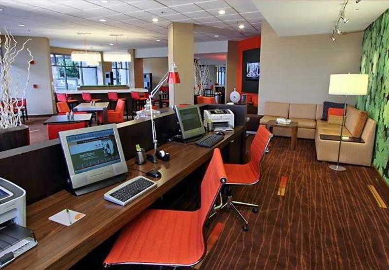 Courtyard By Marriott Richmond Berkeley Hotel Bagian luar foto