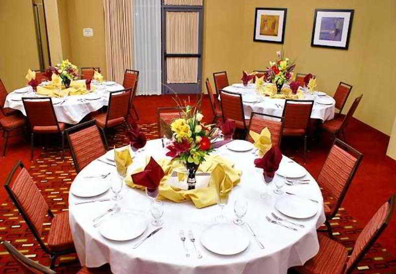 Courtyard By Marriott Richmond Berkeley Hotel Bagian luar foto